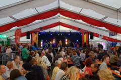 2016-08-21-Neureuter-Kerwe-Band-DSC02556-scaled
